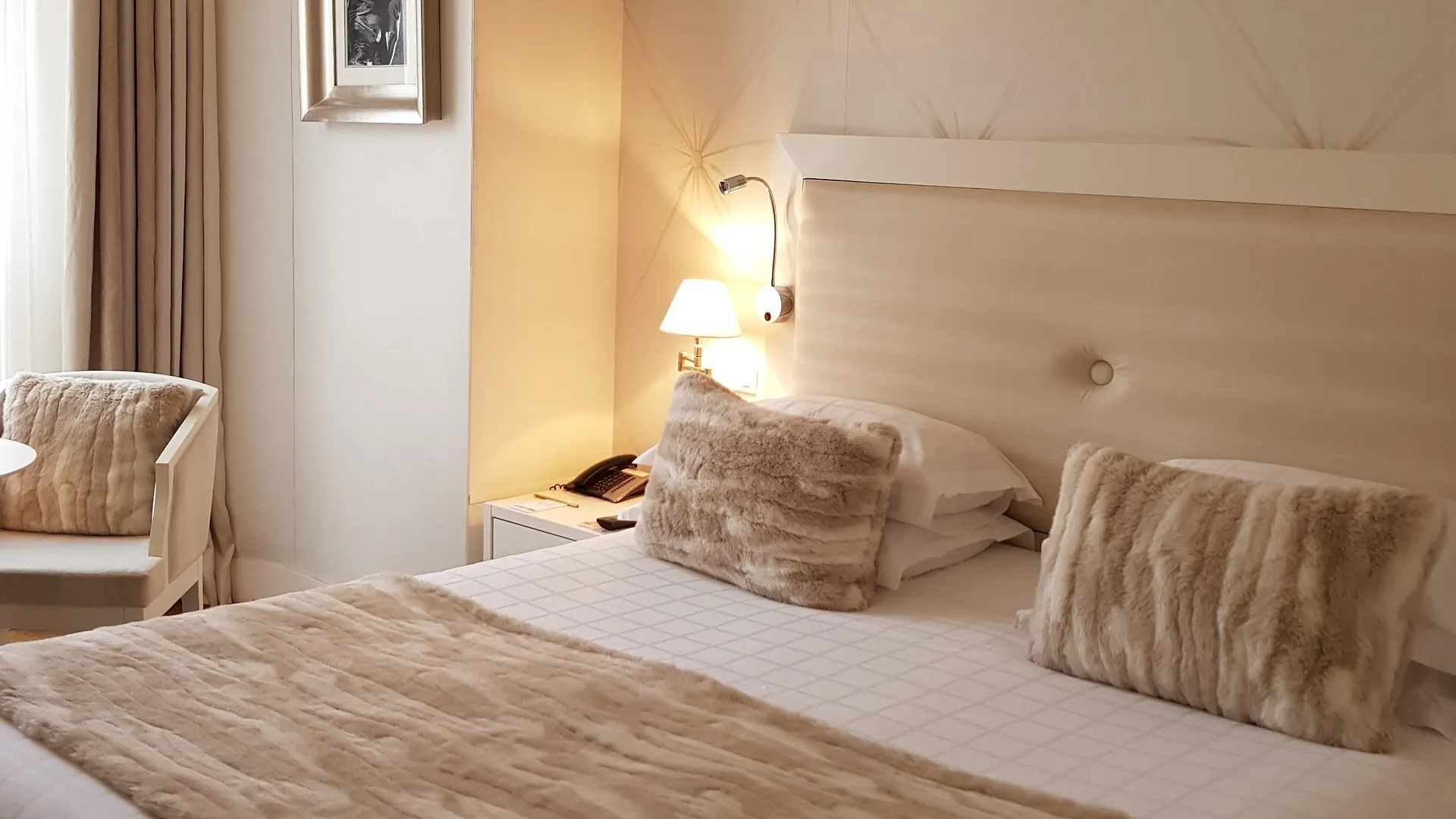 Hotel Renoir Cannes