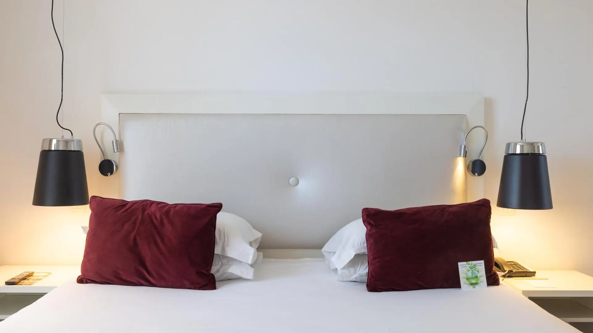 Hotel Renoir Cannes 4*,  Frankreich