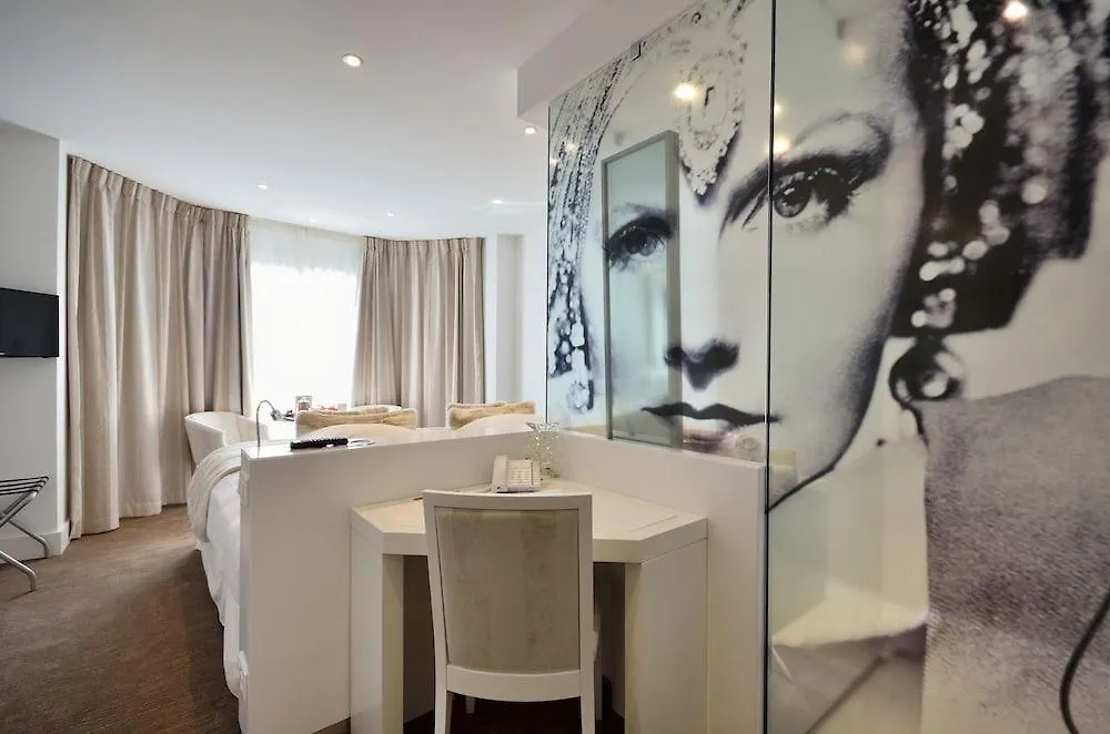 Hotel Renoir Cannes 4*,  Frankrike