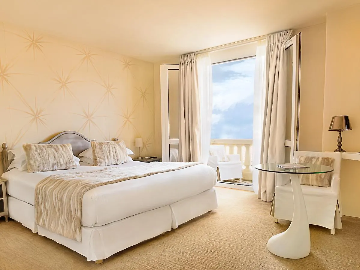 Hotel Renoir Cannes 4*,
