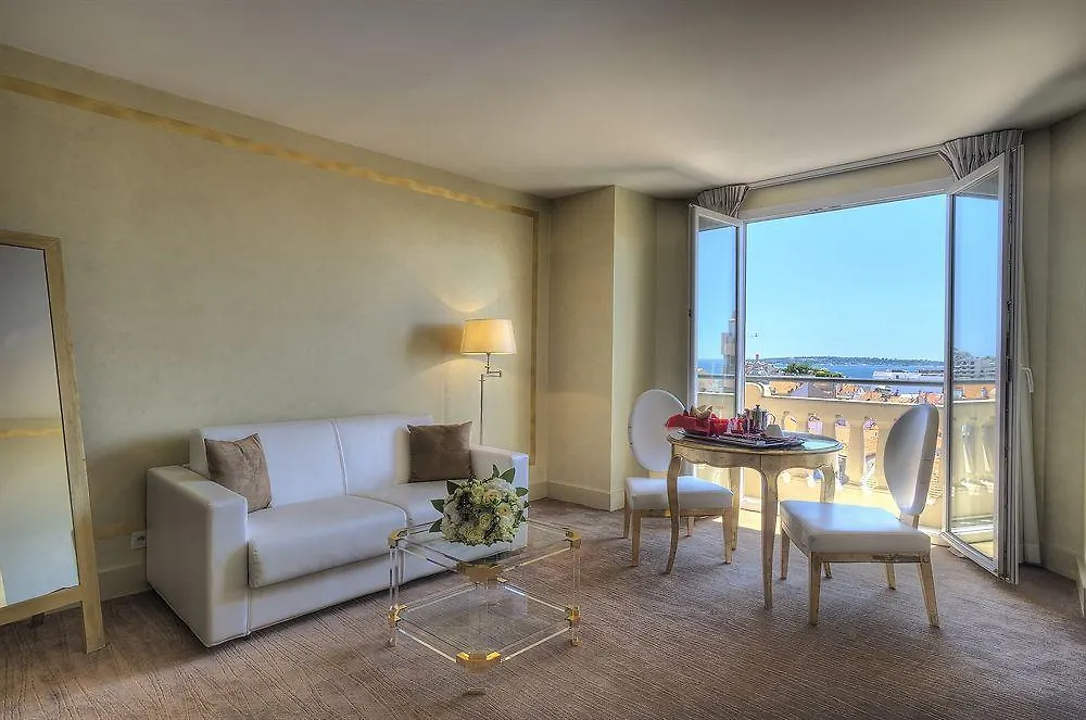 Hotel Renoir Cannes